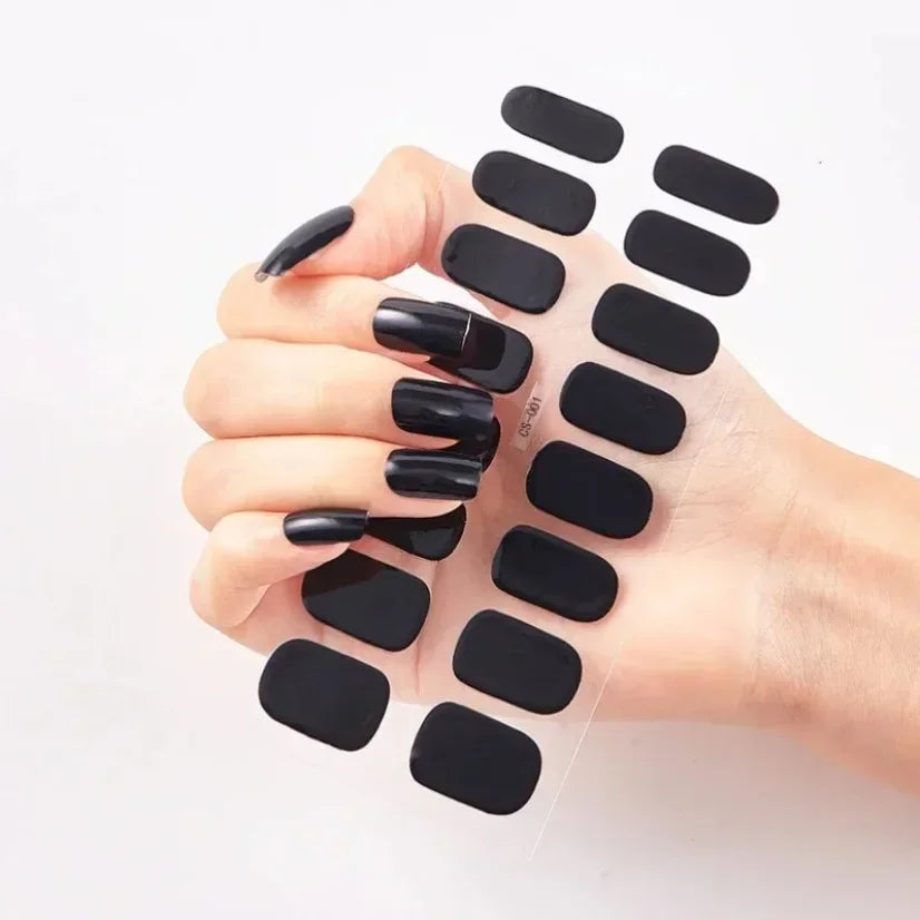 NailGlow™ | KIT DE 10 COLORES + 1 LAMPARA (GRATIS)