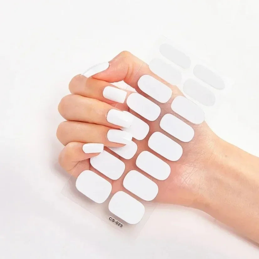 NailGlow™ | KIT DE 10 COLORES + 1 LAMPARA (GRATIS)